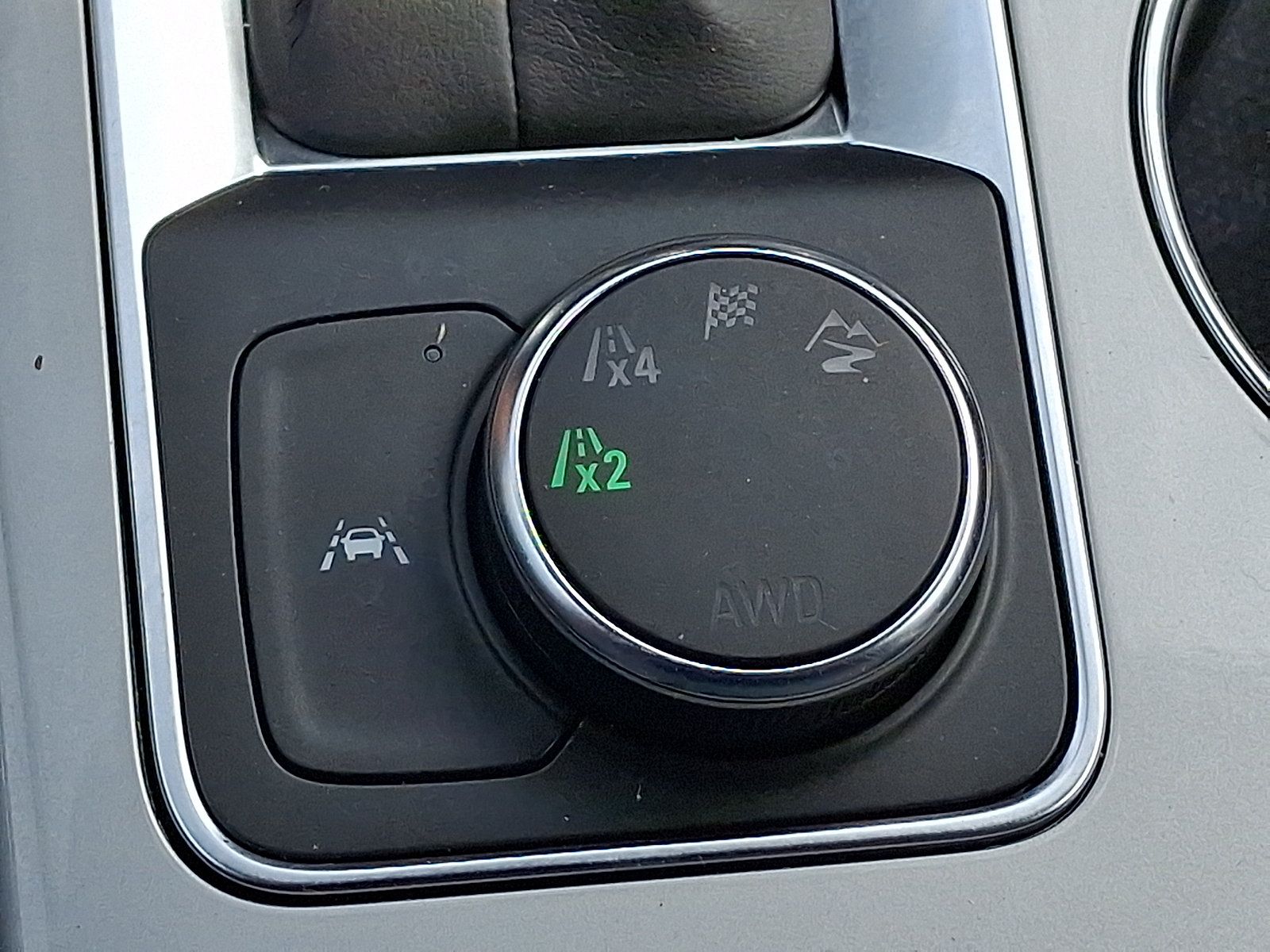 Used 2024 Chevrolet Blazer LT AWD/4WD image 26