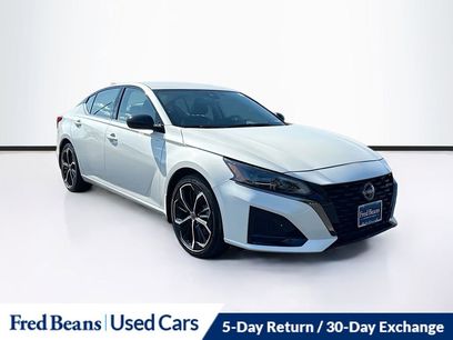 Used 2024 Nissan Altima 2.5 SR