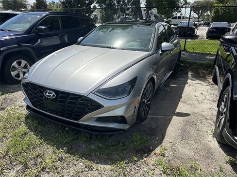 Used 2020 Hyundai Sonata Limited image 6