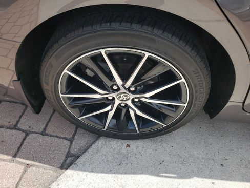 Used 2022 Toyota Camry SE w/ Audio Upgrade Package FWD image 7