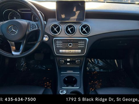 Used 2018 Mercedes-Benz GLA 250 w/ Premium Package image 13