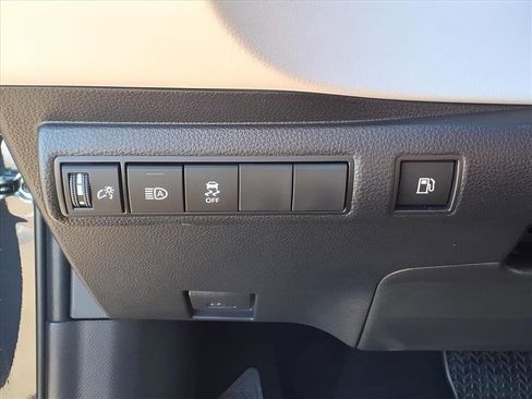 Certified 2026 Toyota Corolla SE image 15