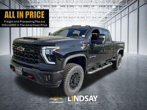 New 2026 Chevrolet Silverado 2500 ZR2 AWD/4WD image 1