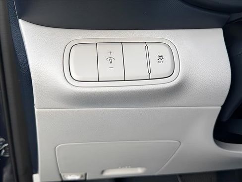 New 2026 Hyundai Venue SEL FWD image 16