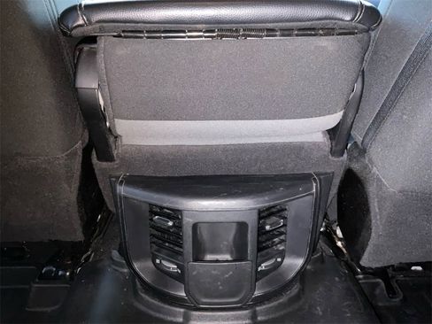 Used 2024 RAM 2500 Big Horn image 22