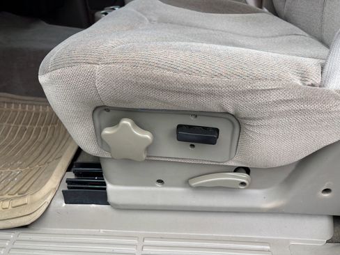 Used 2001 GMC Sierra 1500 SLE w/ Convenience Plus Group image 13