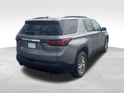 Certified 2023 Chevrolet Traverse LT FWD image 4