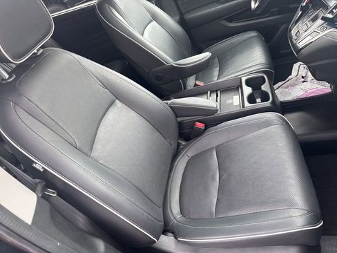 Used 2024 Honda Odyssey Elite image 35