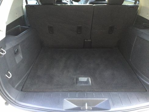 Used 2017 Chevrolet Equinox Premier w/ Enhanced Convenience Package image 27