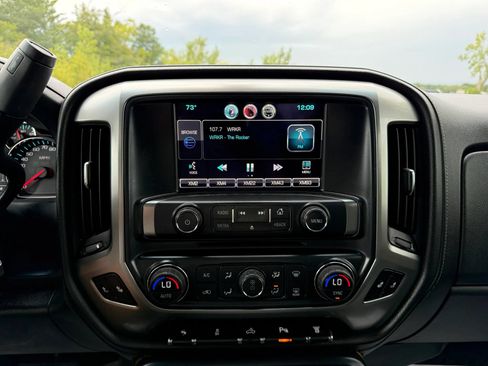Used 2015 Chevrolet Silverado 2500 LTZ w/ Duramax Plus Package AWD/4WD image 17
