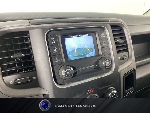 Used 2018 RAM 1500 Express w/ Express Value Package AWD/4WD image 2