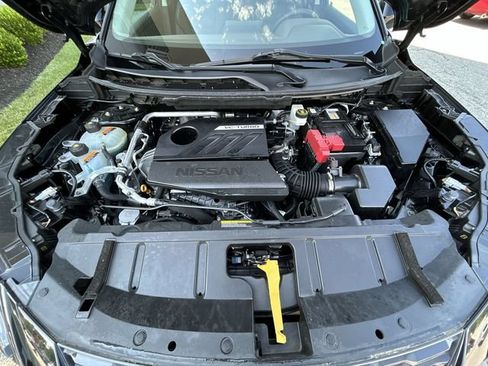 Certified 2023 Nissan Rogue SV w/ SV Premium B Package AWD/4WD image 14