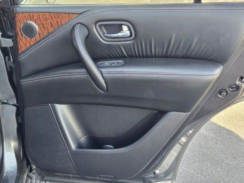 Used 2019 Nissan Armada SL image 10