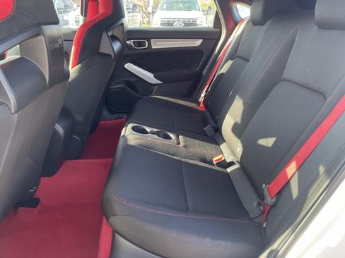 Used 2023 Honda Civic Type R image 13