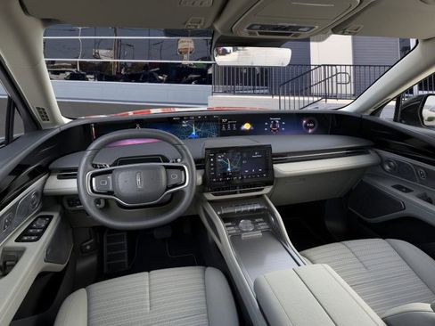 New 2026 Lincoln Nautilus Reserve image 9