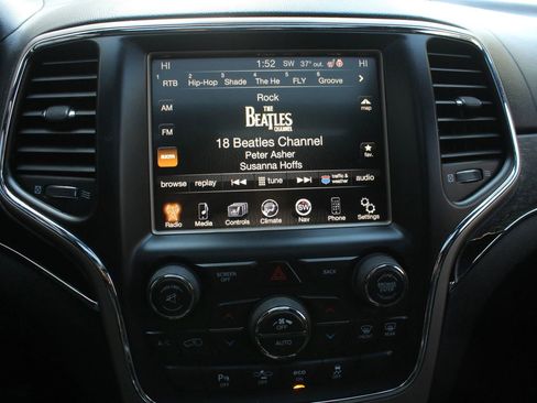 Used 2014 Jeep Grand Cherokee Summit image 29