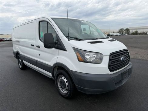Used 2017 Ford Transit 150 130 Low Roof RWD image 15
