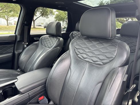 Used 2022 Hyundai Palisade Calligraphy w/ Cargo Package FWD image 14