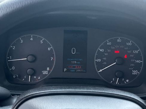 Used 2025 Toyota Corolla LE FWD image 24
