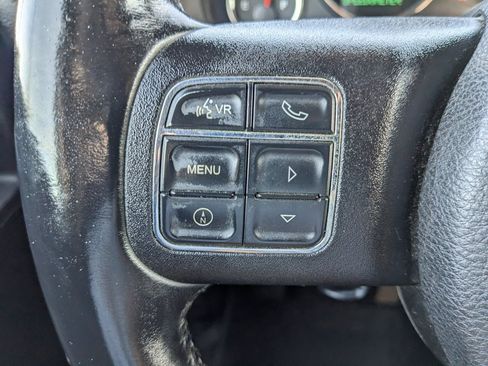 Used 2015 Jeep Wrangler Sport image 18