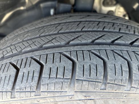 Certified 2025 BMW X2 xDrive28i image 12