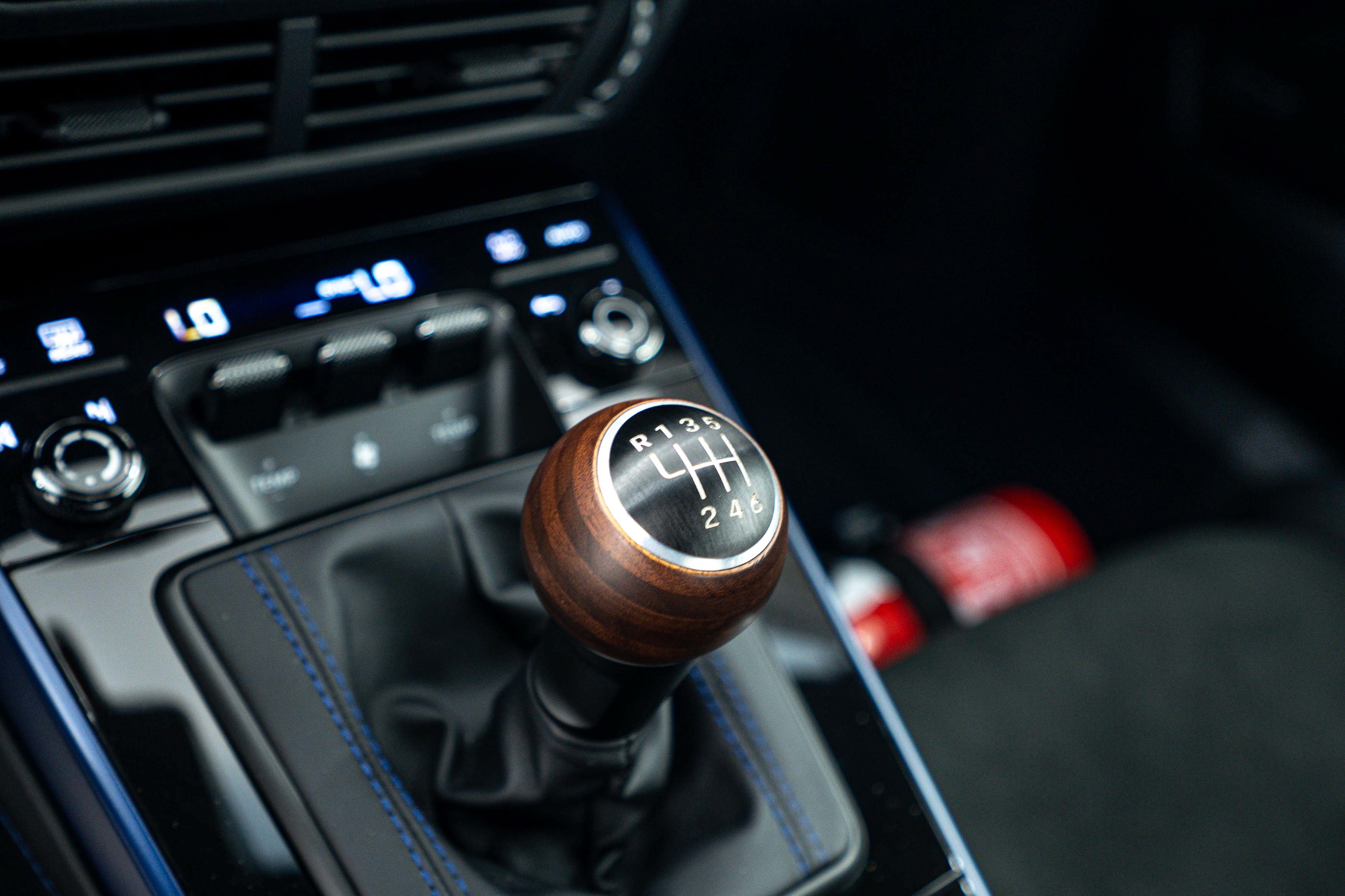 Certified 2026 Porsche 911 Carrera T RWD image 16