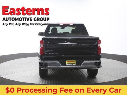 Used 2024 Chevrolet Silverado 1500 LT AWD/4WD image 38