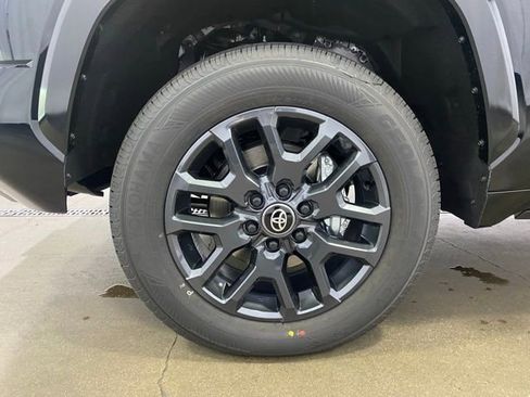 New 2026 Toyota Tundra Platinum AWD/4WD image 22