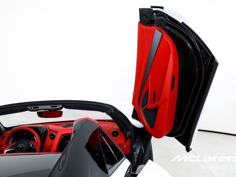 New 2027 McLaren 750S Spider RWD image 19