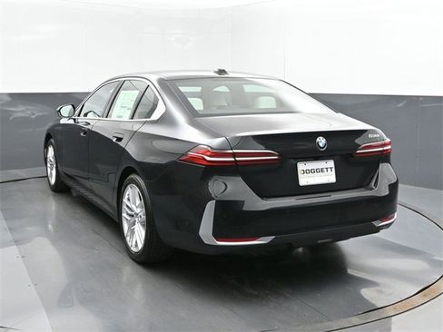 New 2025 BMW 530i w/ Premium Package image 8