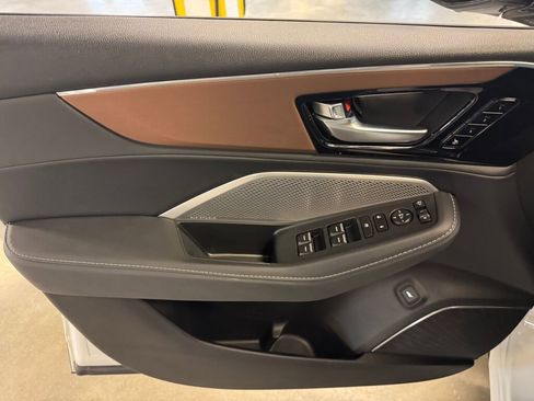 Certified 2022 Acura MDX SH-AWD w/ Technology Package image 27