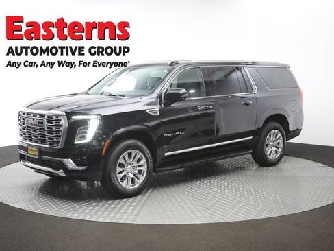 Used 2025 GMC Yukon XL Denali AWD/4WD image 61