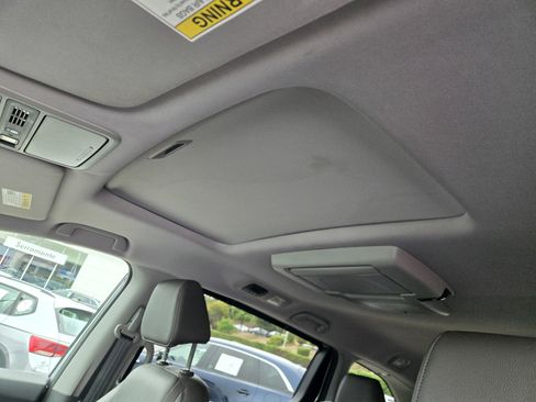 Used 2019 Honda Odyssey Touring image 11