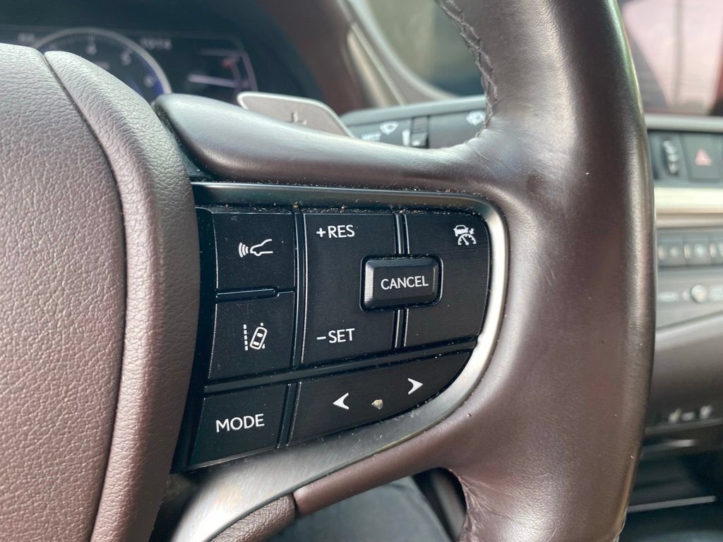 Used 2021 Lexus ES 250 w/ Premium Package AWD/4WD image 28