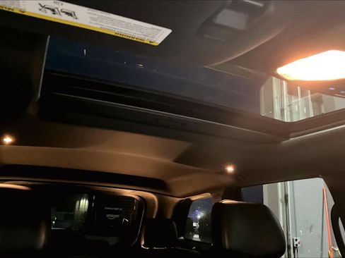 Used 2020 Jeep Grand Cherokee Altitude image 30