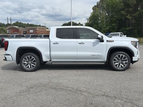 Used 2026 GMC Sierra 1500 Denali AWD/4WD image 13