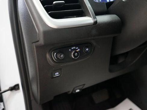 Used 2022 GMC Terrain SLT image 26