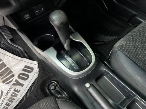 Used 2015 Honda Fit LX image 36