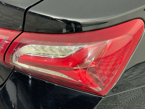 Used 2019 Chevrolet Malibu LT image 33