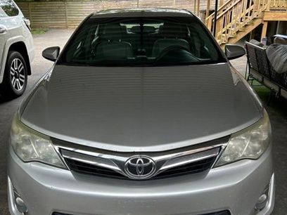 Used 2013 Toyota Camry XLE w/ Leather Pkg