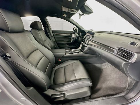 Used 2022 Honda Accord Sport image 28