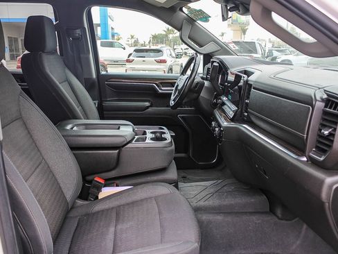 Used 2023 Chevrolet Silverado 1500 LT w/ Work Truck Package AWD/4WD image 18