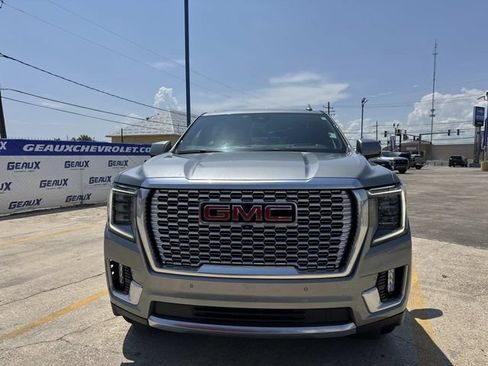 Used 2024 GMC Yukon Denali RWD image 4