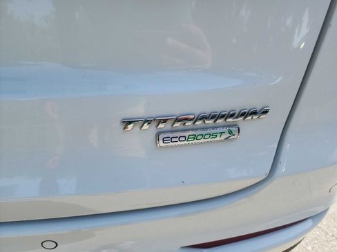 Used 2019 Ford Fusion Titanium image 8