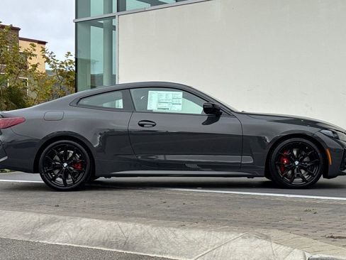 New 2026 BMW 430i Coupe w/ M Sport Package image 2