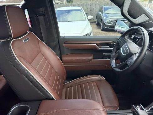 Used 2025 GMC Sierra 1500 Denali Ultimate AWD/4WD image 14