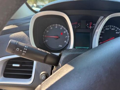 Used 2014 Chevrolet Equinox LT w/ Driver Convenience Package image 22