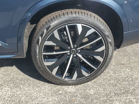 New 2026 Volvo XC90 T8 Ultra w/ Protection Package Premier image 3