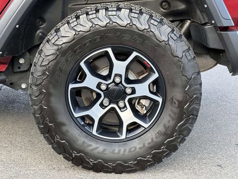 Used 2021 Jeep Wrangler Unlimited Rubicon AWD/4WD image 15