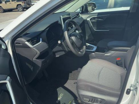 Used 2023 Toyota RAV4 XLE image 13